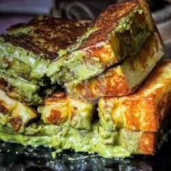 Roti Bakar Khas Bandung Spesial Greentea Cream