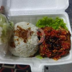 Nasi Ayam Penyet Pedes Manis