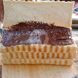 Coklat   Keju (roti Bakar)