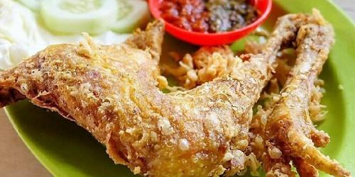 Ayam Goreng Bang Ayub, Badak 5 Gayamsari Semarang