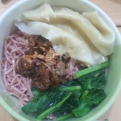 Mie Bayam Merah Daging Bakso