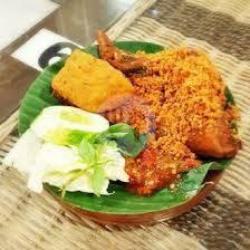 Ayam Goreng Kremes Tempe Tahu Sambel Lalapan