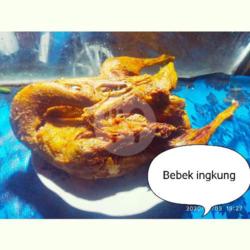 Bebek Ingkung Goreng