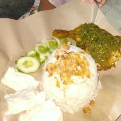 Ayam Penyet Tanpa Nasi Sambel Ijo