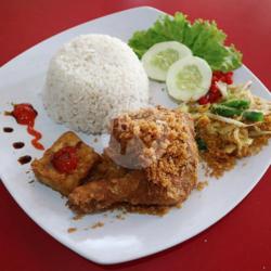 Nasi Ayam Penyet Kriuk