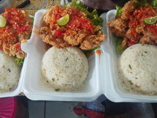 Ayam Geprek Mamayu