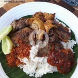 Nasi Krawu Babat   Usus Goreng