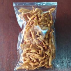 Kripik Bawang Stik Pedas