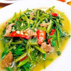 Cah Kangkung Daging Sapi