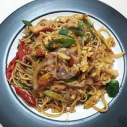 Bakmi Goreng Pedas Gila