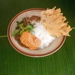 Sego Pecel Lengkap