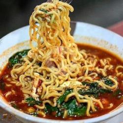 Mie Kuah Jamur    Es Teh Manis