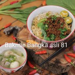 Bakmi Bangka   Spesial