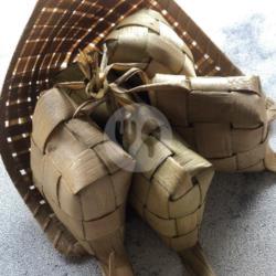 Ketupat (utuh)