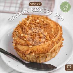 Vegan Banana Biscoff Bun