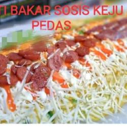 Roti Bakar Sosis Keju Pedas