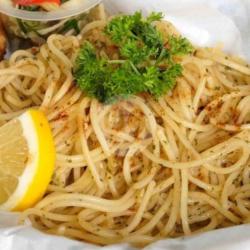 Aglio Olio Pasta