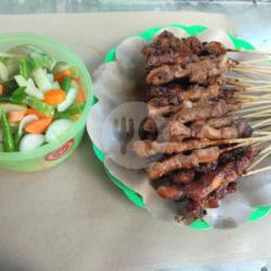 Sate Ayam Pak Kumis