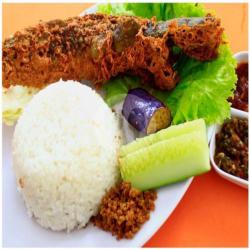 Paket Pecel Lele