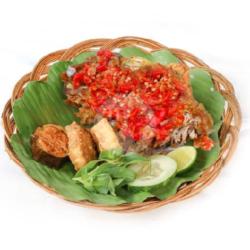 Ayam Geprek   Sambal