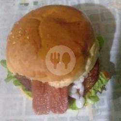 Burger Sapi   Sosis