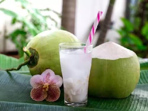 Es Kelapa Muda & Kelapa Hijau Jagung, Kesesi/Jagung/Pekalongan