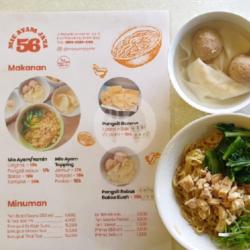 Pangsit Dan Bakso Kuah