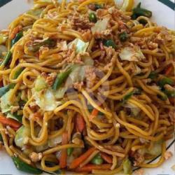 Mie Goreng Sosis Ati Ampela