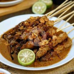 Sate Ayam 10 Tusuk Bumbu Kacang Full Daging