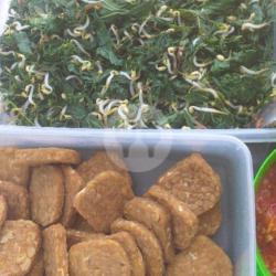 Nasi Pecel Ayam Krispy.