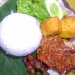 Paket Nasi   Ayam   Tempe Tahu