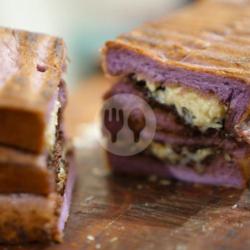 Roti Taro - Mesis Coklat, Keju (campur)