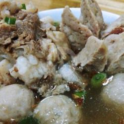 Bakso Tulang Raksasa