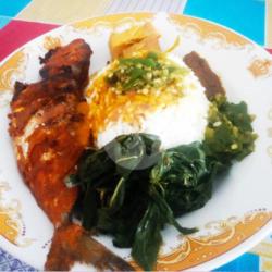 Nasi Padang   Ikan Kembung Bakar