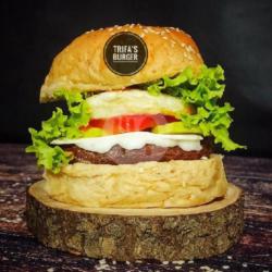 Burger Gandum With Beef   Cheese   Egg