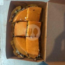 Martabak Kacang Keju Wijen