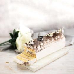 Long Cake Tiramisu