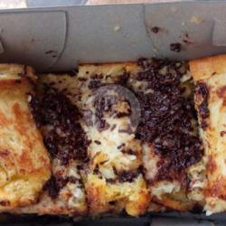 Roti Besar Vanilla Coklat Susu