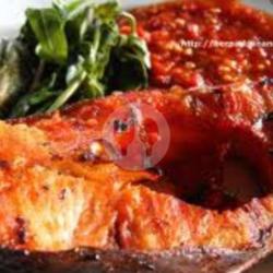 Patin Bakar Penyet Sambel Kemangi Nasi