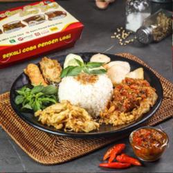 Nasi Ayam Penyet Kol Goreng   Kemangi