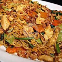 Mie Goreng Kuning Padang Telur Oseng   Sosis