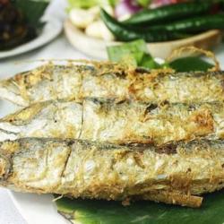 Ikan Pindang Goreng/balado Pedas