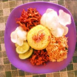 Nasi Kuning Usus Goreng Balado