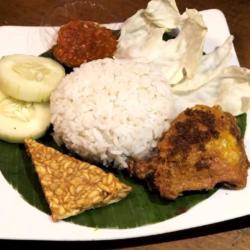 Ayam Goreng Rempah Kecil Double  Esteh
