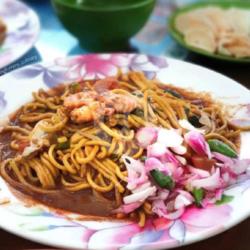 Mie Aceh Tumis (nyemek) Udang   Daging