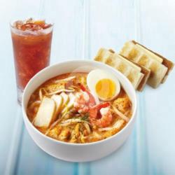 1 Laksa   1 Traditional Kaya Toast   1 The O (cold/ Hot Upsize)