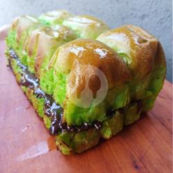 Roti Crot Classic (pandan)