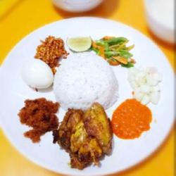 Nasi Campur Ayam