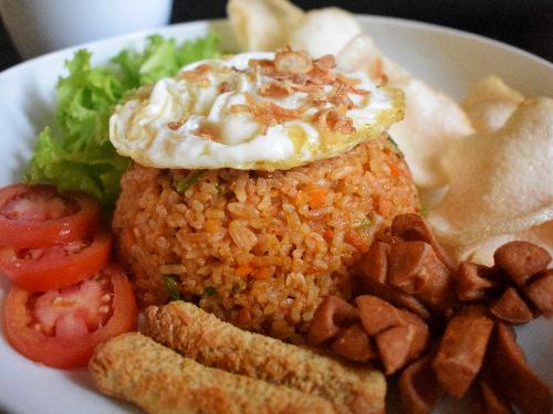 Mie Padeh Nasi Goreng Risol Carropi, Bonjo Alam