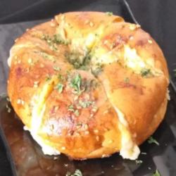 Korean Garlic Bread